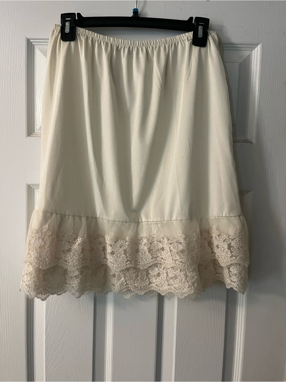 Altar'd State Cream Lace-Hem Slip Skirt